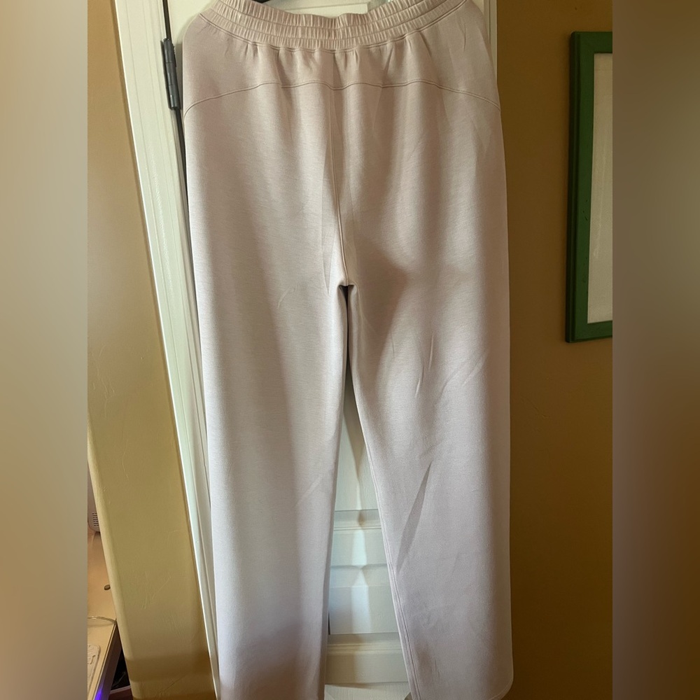 SPANX Air Essentials Wide-Leg Pants - sold out - Picture 7 of 8